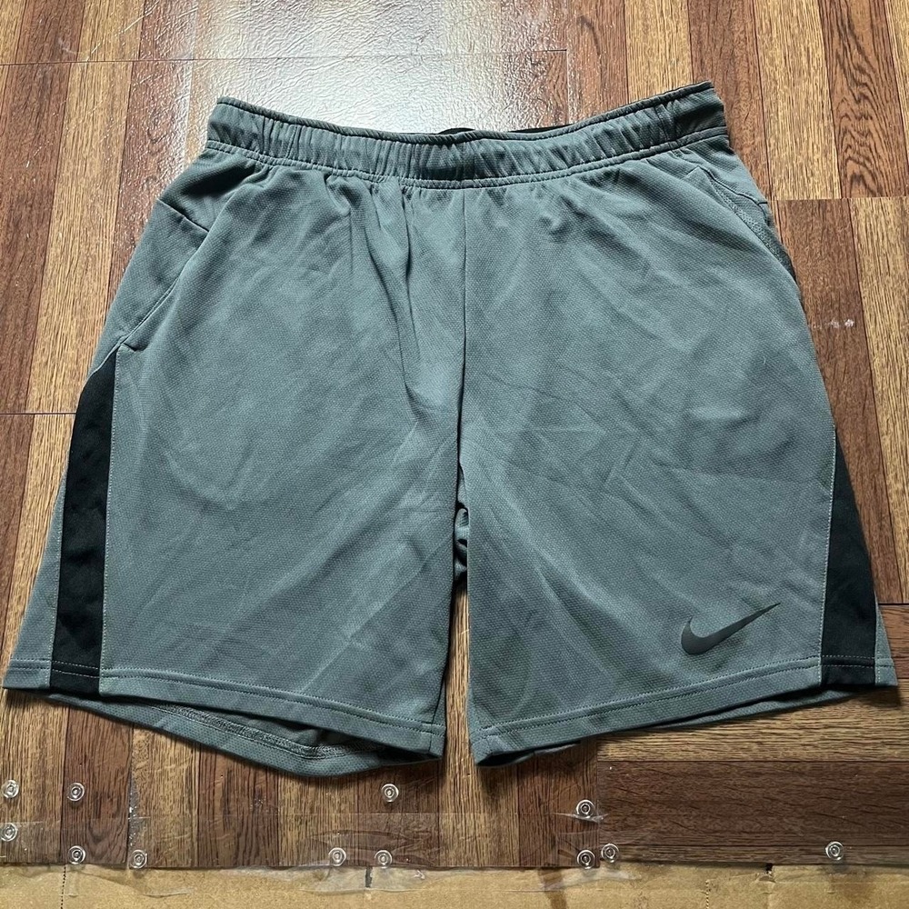 Nike Grey Standard Dri-Fit Retro Tech Running Train Shorts Large